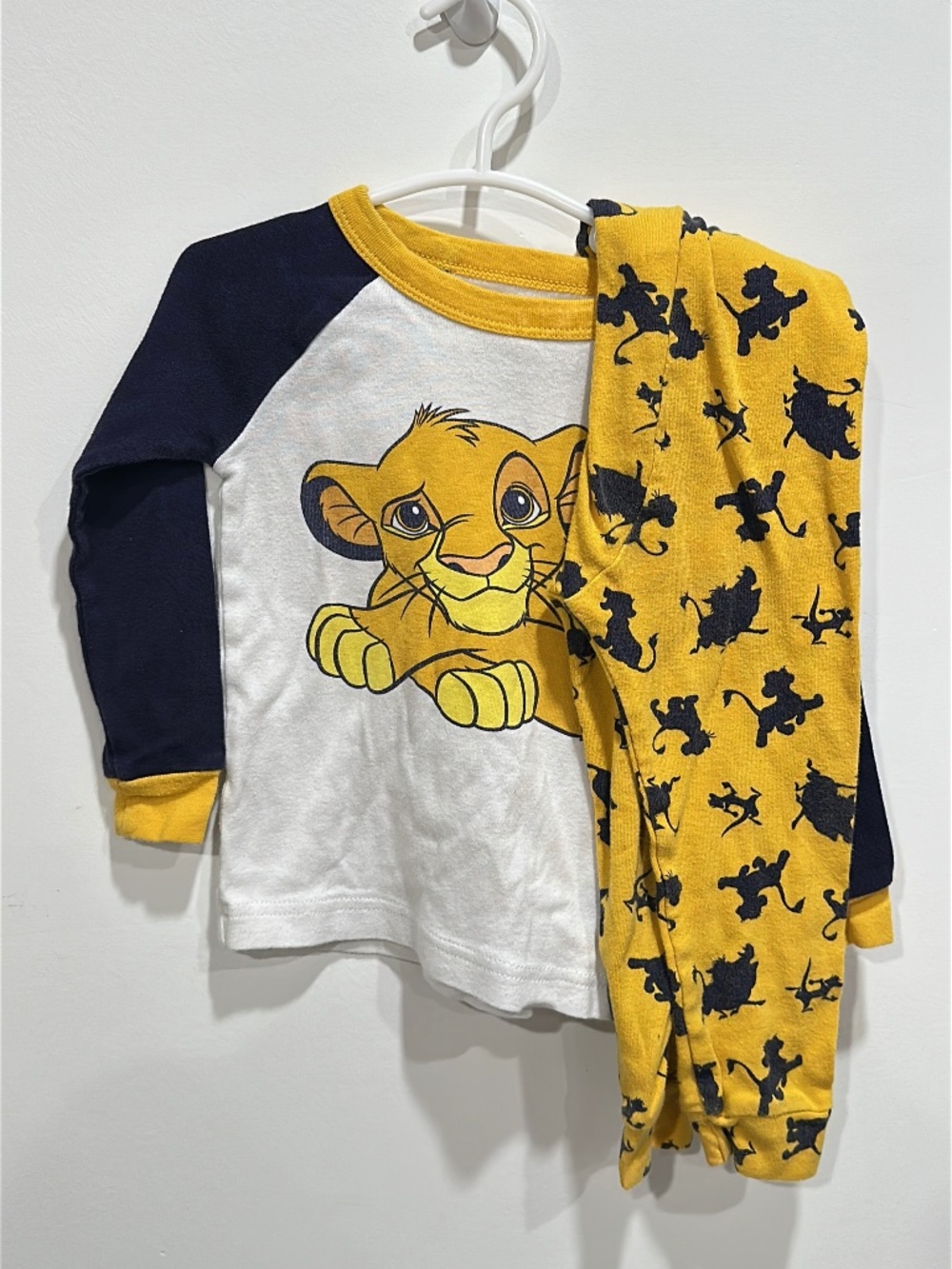 3 for $25 Disney Lion King Gap Toddler Boys 2T Pjs